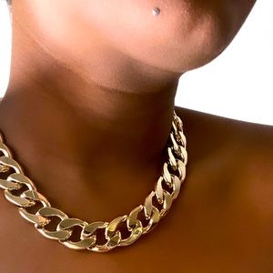 Large Link Chain Necklace- Gold